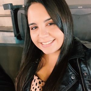 Meet your Posher, Melanie